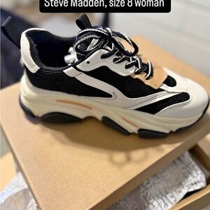 Steve Madden Black and White Chunky Sneakers